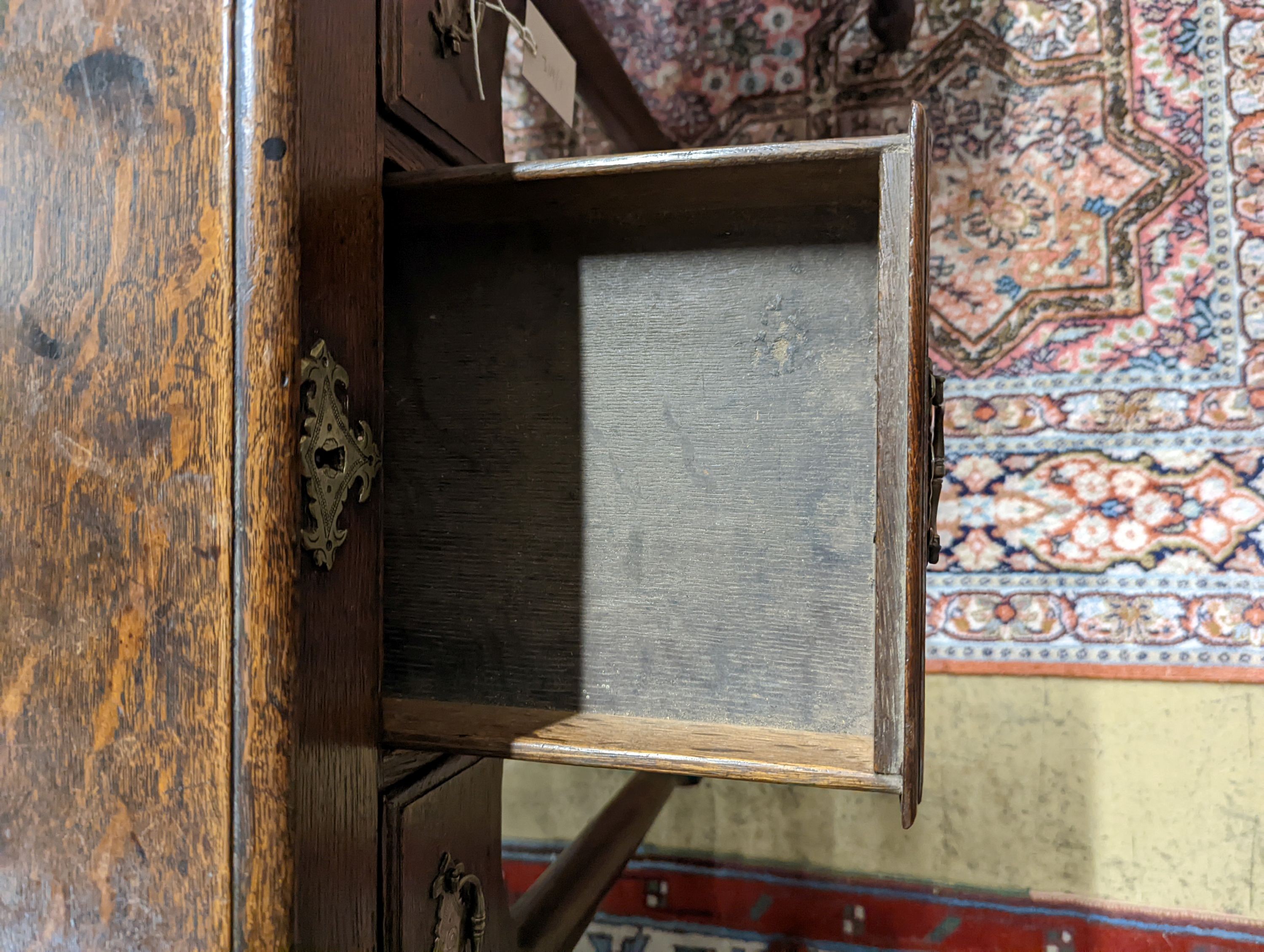 An 18th century oak lowboy. W-74cm, D-49cm, H-70cm.
